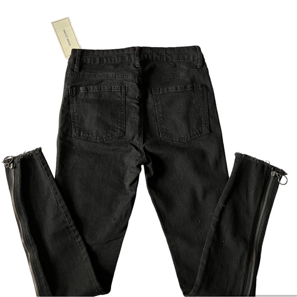Adam Levine  |  NWT | Black Skinny Jeans | Zipper Sides  | Size 1 - Picture 2 of 4